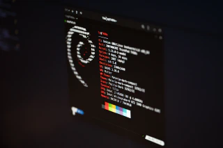 Tilix on a Debian GNU/Linux system running Neofetch
